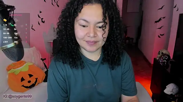 Chubby Licius online show from October 2025 11:00:02 PM