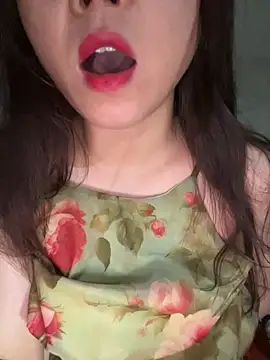 Lusi-sexy online show from December 2025 01:08:02 AM