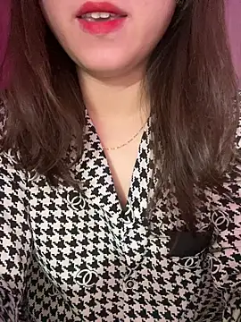 Lusi-sexy online show from March 2026 02:00:02 AM