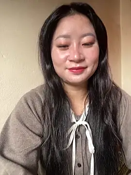 violet-00 online show from November 2025 02:59:01 AM