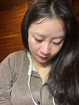 violet-00 online show from March 2026 01:57:02 AM