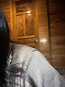 violet-00 online show from March 2026 02:17:02 AM