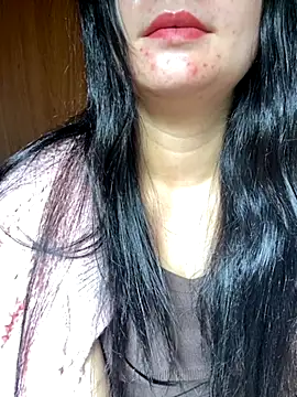 Snapshot of violet-00 chatting on October 2025 01:17:01 AM violet-00 online show from October 2025 01:17:01 AM