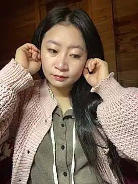 violet-00 online show from February 2026 01:38:01 AM