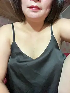 violet-00 online show from May 2026 05:55:01 AM