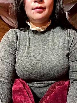 violet-00 online show from January 2026 01:56:02 AM