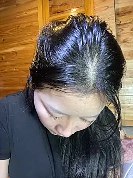 violet-00 online show from November 2025 12:53:02 AM