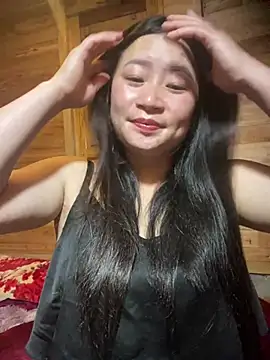 violet-00 online show from March 2026 03:50:02 PM