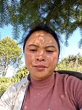 xuxulovezz online show from February 2026 07:26:01 AM