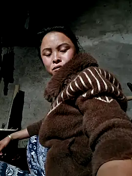 xuxulovezz online show from March 2026 12:42:02 PM