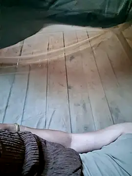 xuxulovezz online show from April 2026 07:37:02 AM