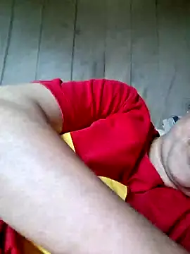 xuxulovezz online show from May 2026 05:00:01 AM