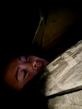 xuxulovezz online show from April 2026 01:13:02 PM