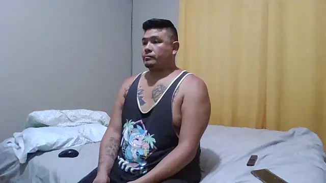 Snapshot of TheChino69 chatting on October 2025 01:42:01 AM TheChino69 online show from October 2025 01:42:01 AM