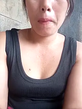 Snapshot of Smile-sexy chatting on September 2025 05:02:01 AM Smile-sexy online show from September 2025 05:02:01 AM