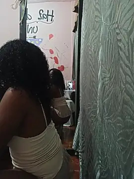 Snapshot of Susy16 chatting on October 2025 02:56:01 AM Susy16 online show from October 2025 02:56:01 AM