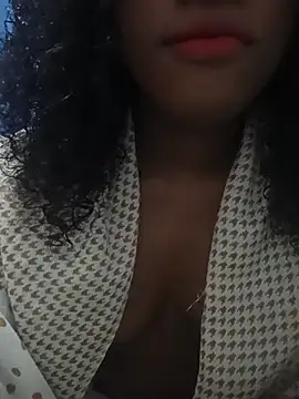 Snapshot of Susy16 chatting on November 2025 12:36:02 AM Susy16 online show from November 2025 12:36:02 AM