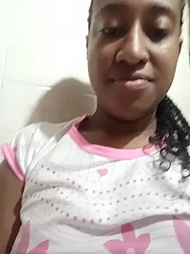 Snapshot of Susy16 chatting on November 2025 12:31:02 PM Susy16 online show from November 2025 12:31:02 PM