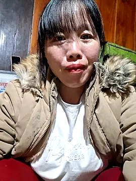 Snapshot of helenzz chatting on November 2025 01:05:02 PM helenzz online show from November 2025 01:05:02 PM