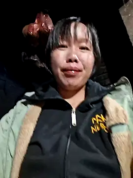 Snapshot of helenzz chatting on November 2025 11:36:01 AM helenzz online show from November 2025 11:36:01 AM