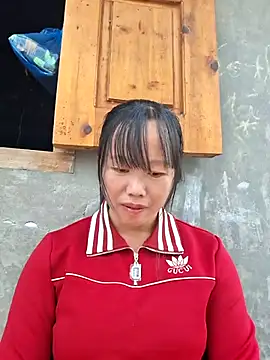 Snapshot of helenzz chatting on October 2025 06:14:02 AM helenzz online show from October 2025 06:14:02 AM