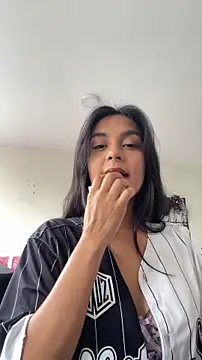 Selene Wings22 online show from December 2025 09:39:01 PM