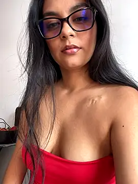 Selene Wings22 online show from October 2025 05:53:02 PM