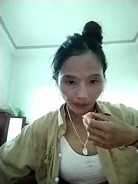 Snapshot of abigail-00 chatting on October 2025 09:42:02 AM abigail-00 online show from October 2025 09:42:02 AM