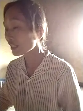 Snapshot of abigail-00 chatting on November 2025 04:30:01 AM abigail-00 online show from November 2025 04:30:01 AM