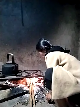 Snapshot of abigail-00 chatting on December 2025 09:36:02 PM abigail-00 online show from December 2025 09:36:02 PM