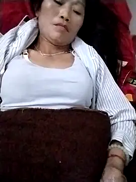 Snapshot of abigail-00 chatting on November 2025 09:29:01 PM abigail-00 online show from November 2025 09:29:01 PM