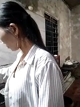 Snapshot of abigail-00 chatting on November 2025 10:35:02 PM abigail-00 online show from November 2025 10:35:02 PM