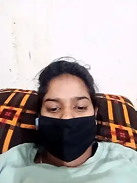 Snapshot of ROSHNI-744 chatting on October 2025 05:57:02 PM ROSHNI-744 online show from October 2025 05:57:02 PM