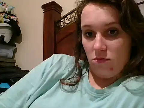 brunettebabexo3 online show from January 2026 08:58:03 PM