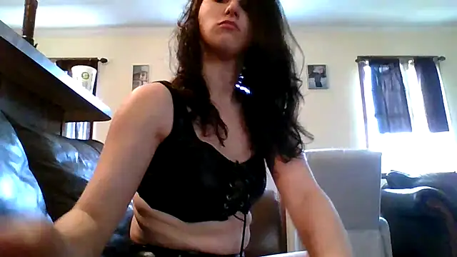 brunettebabexo3 online show from February 2026 06:52:01 PM