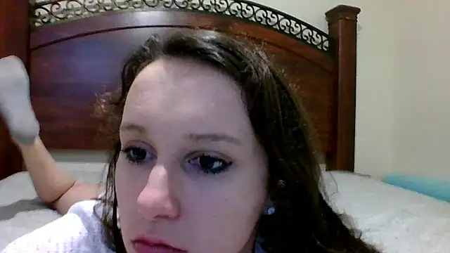 brunettebabexo3 online show from January 2026 08:15:01 PM