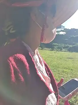 Helen-Tran online show from November 2025 01:16:01 AM