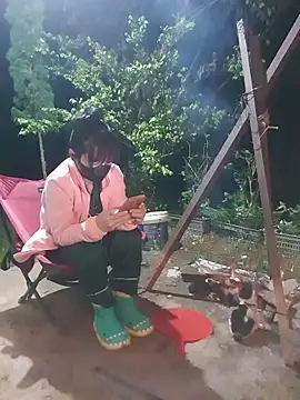 Helen-Tran online show from October 2025 01:33:02 PM