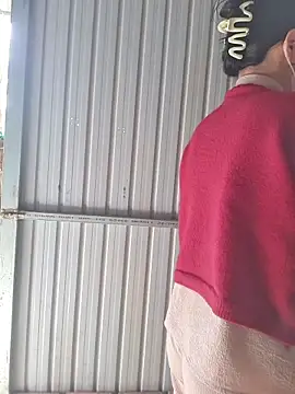 Helen-Tran online show from November 2025 02:00:02 AM