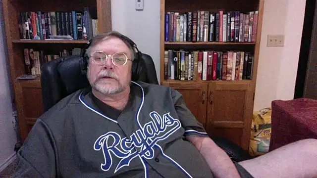 Vinyl22xh online show from March 2026 05:03:02 AM