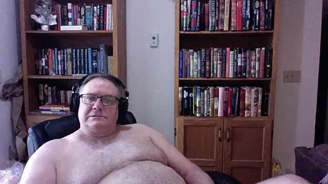 Vinyl22xh online show from July 2026 06:48:01 PM