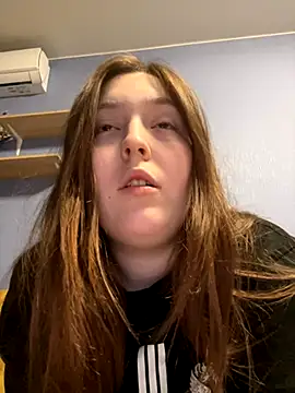 Snapshot of LOVELY_BETTY_Tq chatting on September 2025 06:46:01 PM LOVELY BETTY Tq online show from September 2025 06:46:01 PM