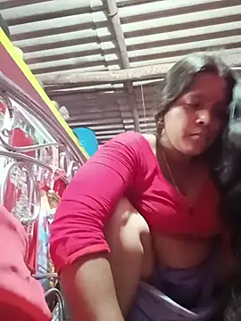 reya743 online show from February 2026 12:22:01 AM