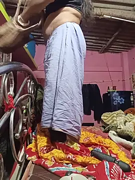 reya743 online show from February 2026 11:58:01 PM