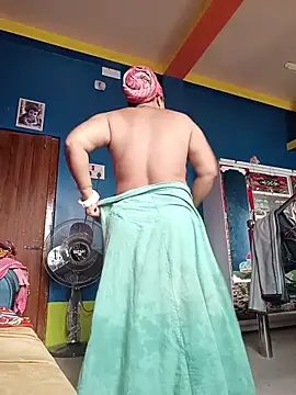 reya743 online show from April 2026 02:13:01 AM