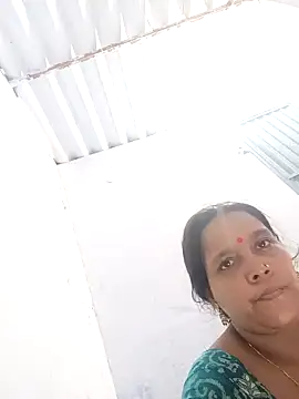 reya743 online show from October 2025 08:37:02 AM