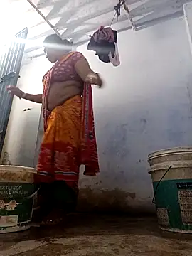 reya743 online show from October 2025 02:14:02 PM