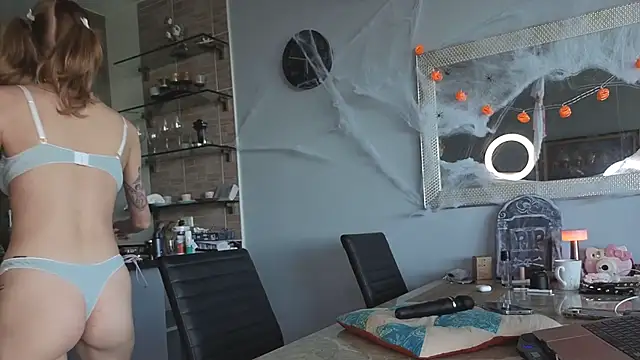 Snapshot of sehornlolita chatting on October 2025 03:20:02 AM sehornlolita online show from October 2025 03:20:02 AM