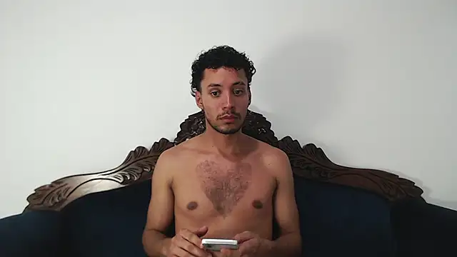 Snapshot of aroncooper1 chatting on October 2025 10:00:02 PM aroncooper1 online show from October 2025 10:00:02 PM