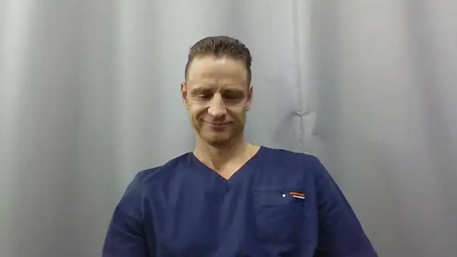 Snapshot of Freeze_Fire chatting on July 2026 06:35:01 AM Freeze Fire online show from July 2026 06:35:01 AM